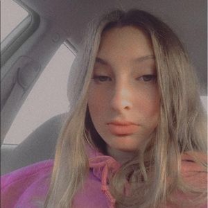 Meet your Posher, Sky